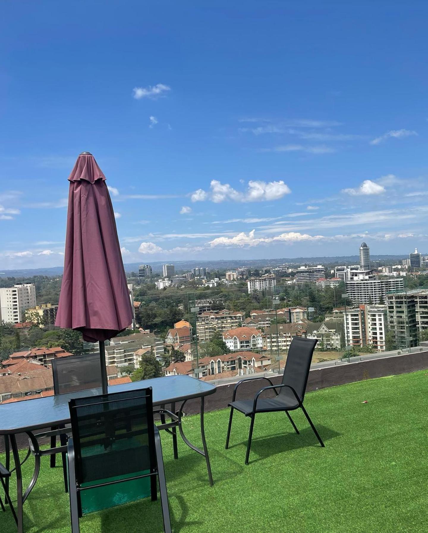 Luxe 2bdr In Kileleshwa Apartment Nairobi