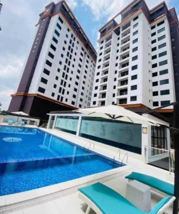 Luxe 2bdr In Kileleshwa * Nairobi