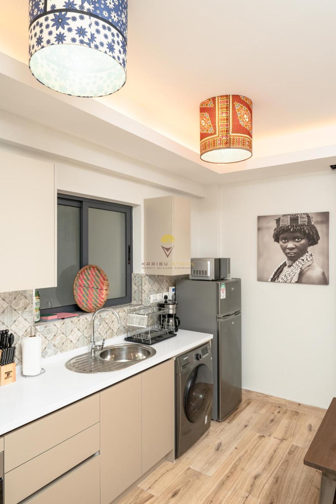 Elite 7 Star Luxe With Gym And Pool Next To Jw Marriott, Westlands Airport Shuttle, Luggage Storage Available *