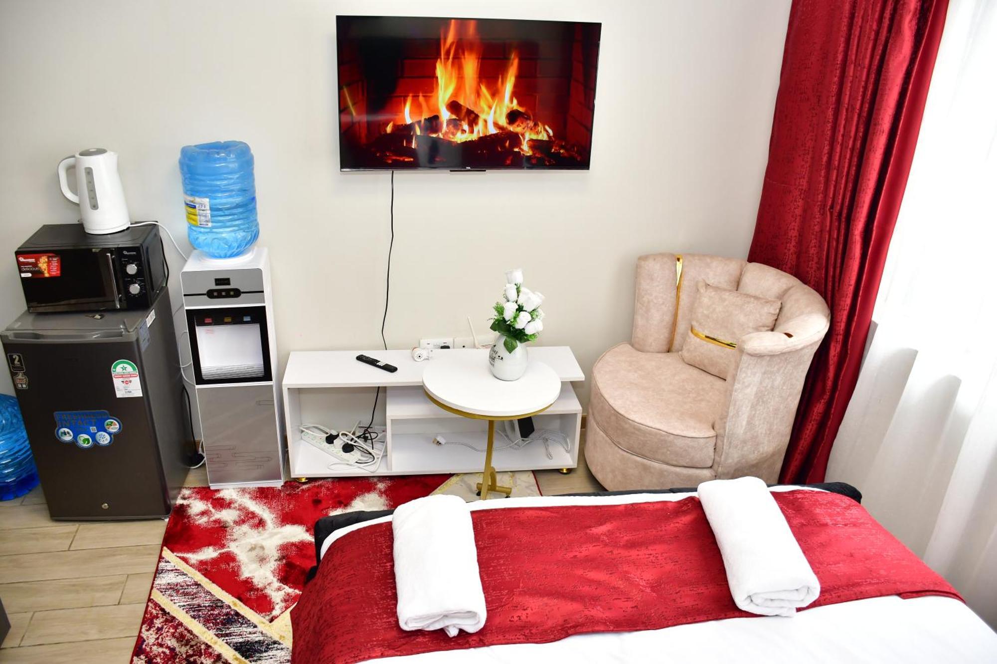 Haydenco Furnished Apartment *
