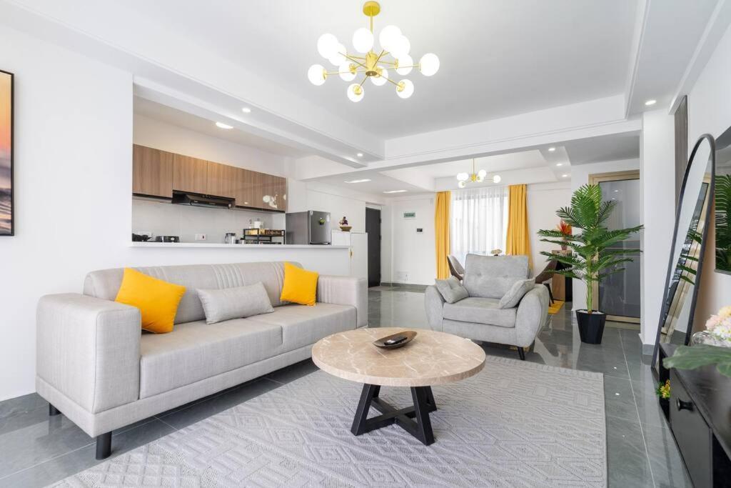 2bdr With Panoramic Cityview In Westlands, Riverside Nairobi