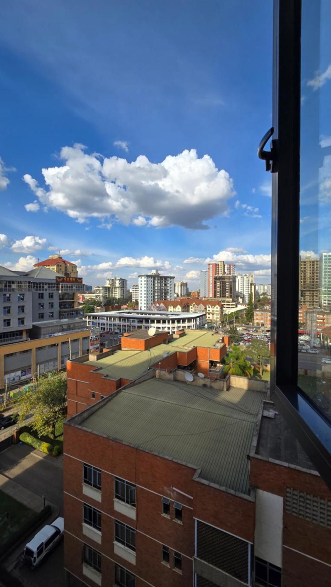 Joanne With Gym And Netflix Apartment Nairobi