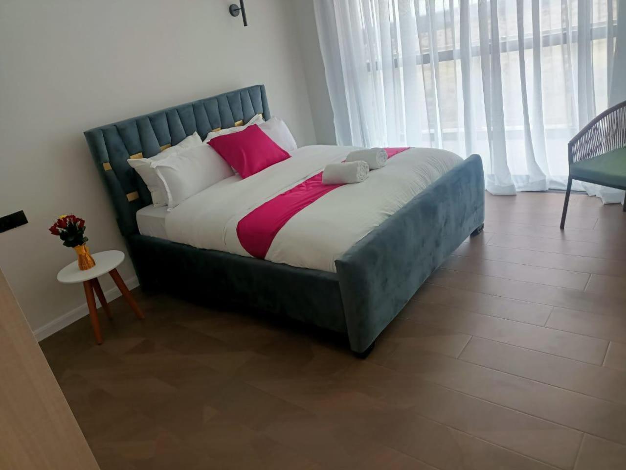 3 Bedroomed Apartment, 3 Bathrooms And Fully Furnished