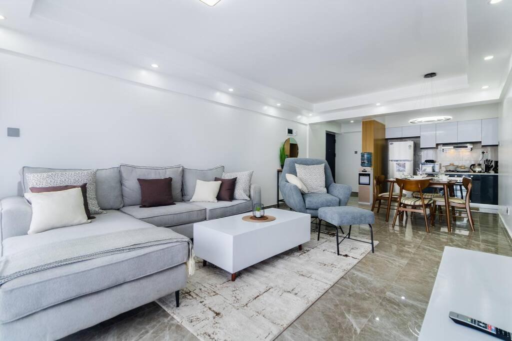 Castello - Luxury 2 Bedroom Apartment