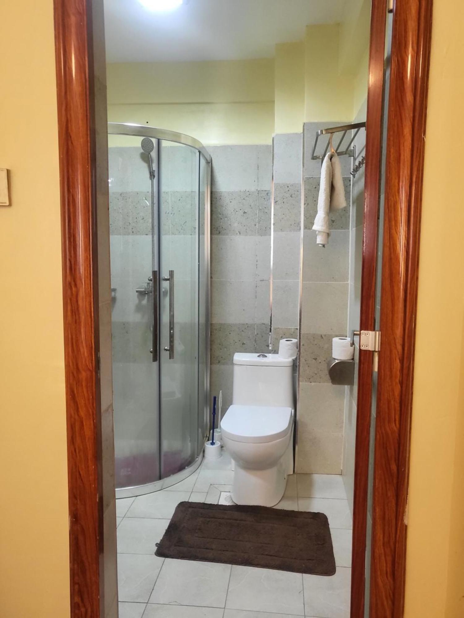 Apartment Equator - Nairobi, Kenya