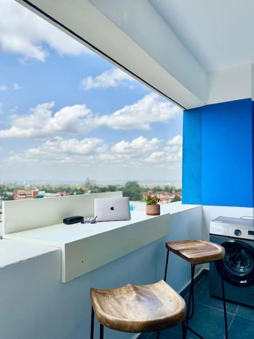 Apartment One And A Half Bedroom With Heated Pool In Kilimani Near Lavington *