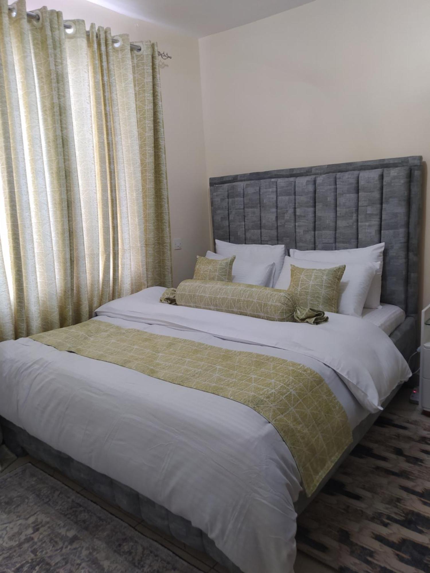 Apartment Zoe Homes Away From For Cozy And Modern *