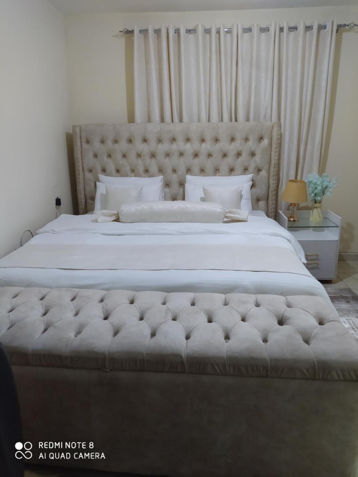 Apartment Zoe Homes Away From For Cozy And Modern *