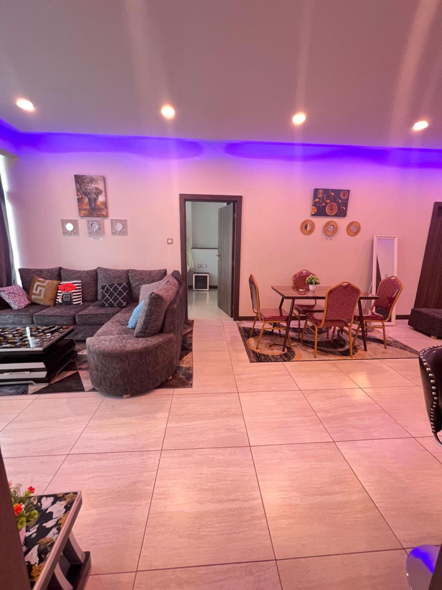 Aparthotel Lovely 2-bedroom Serviced With Pool And Wi-fi At Skynest *