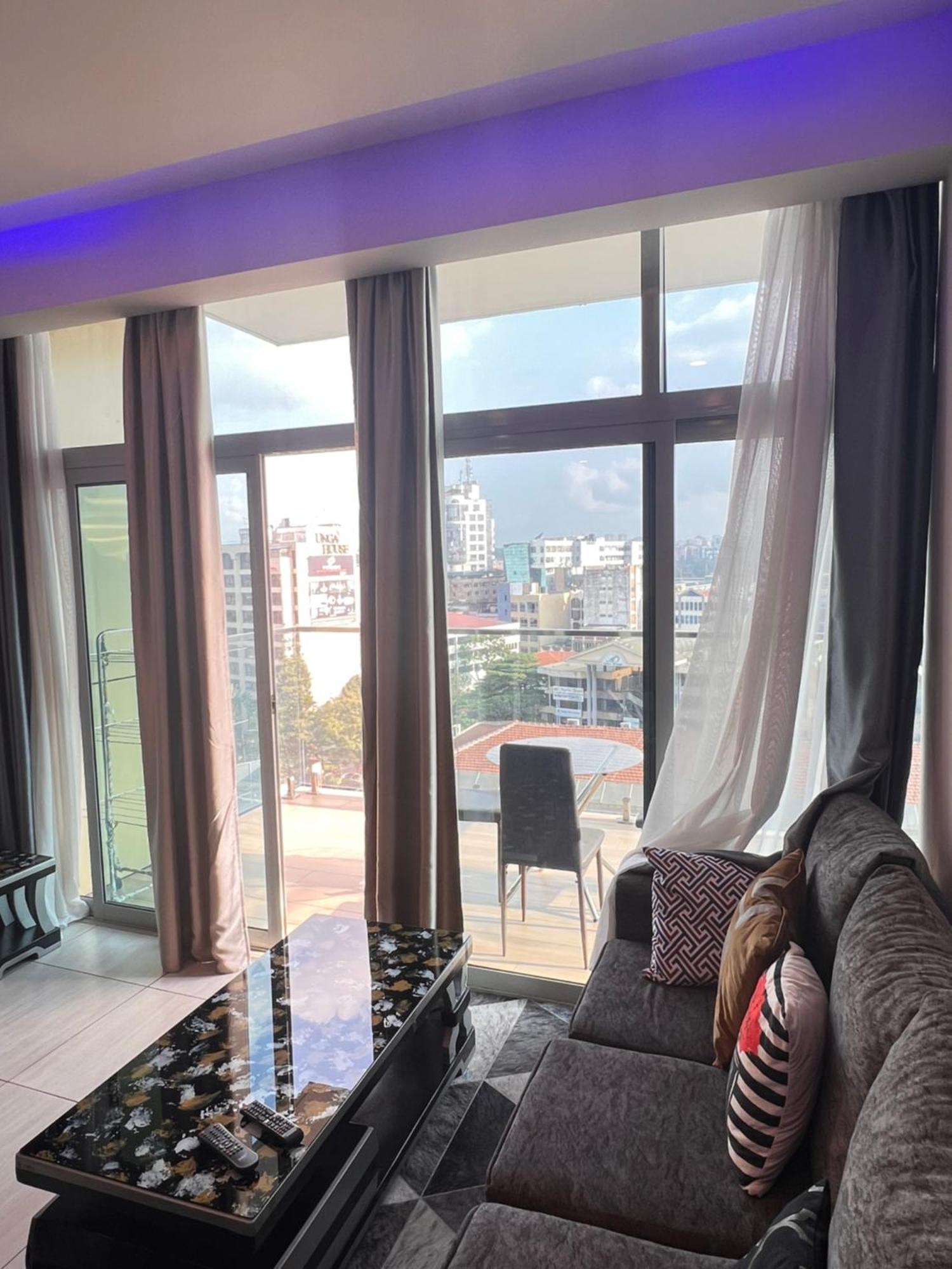 Aparthotel Lovely 2-bedroom Serviced With Pool And Wi-fi At Skynest *