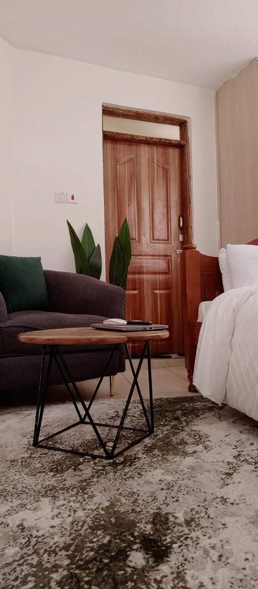 Cozy In Claycity, Kasarani Near Camp Entumoto And David