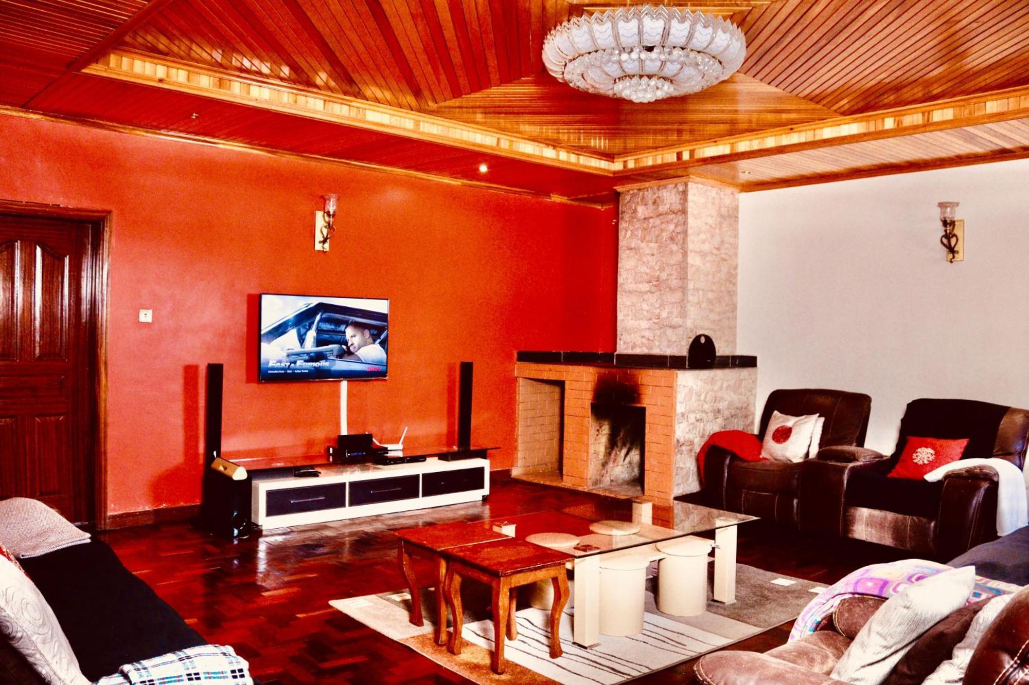 Homestay Orchard Manor