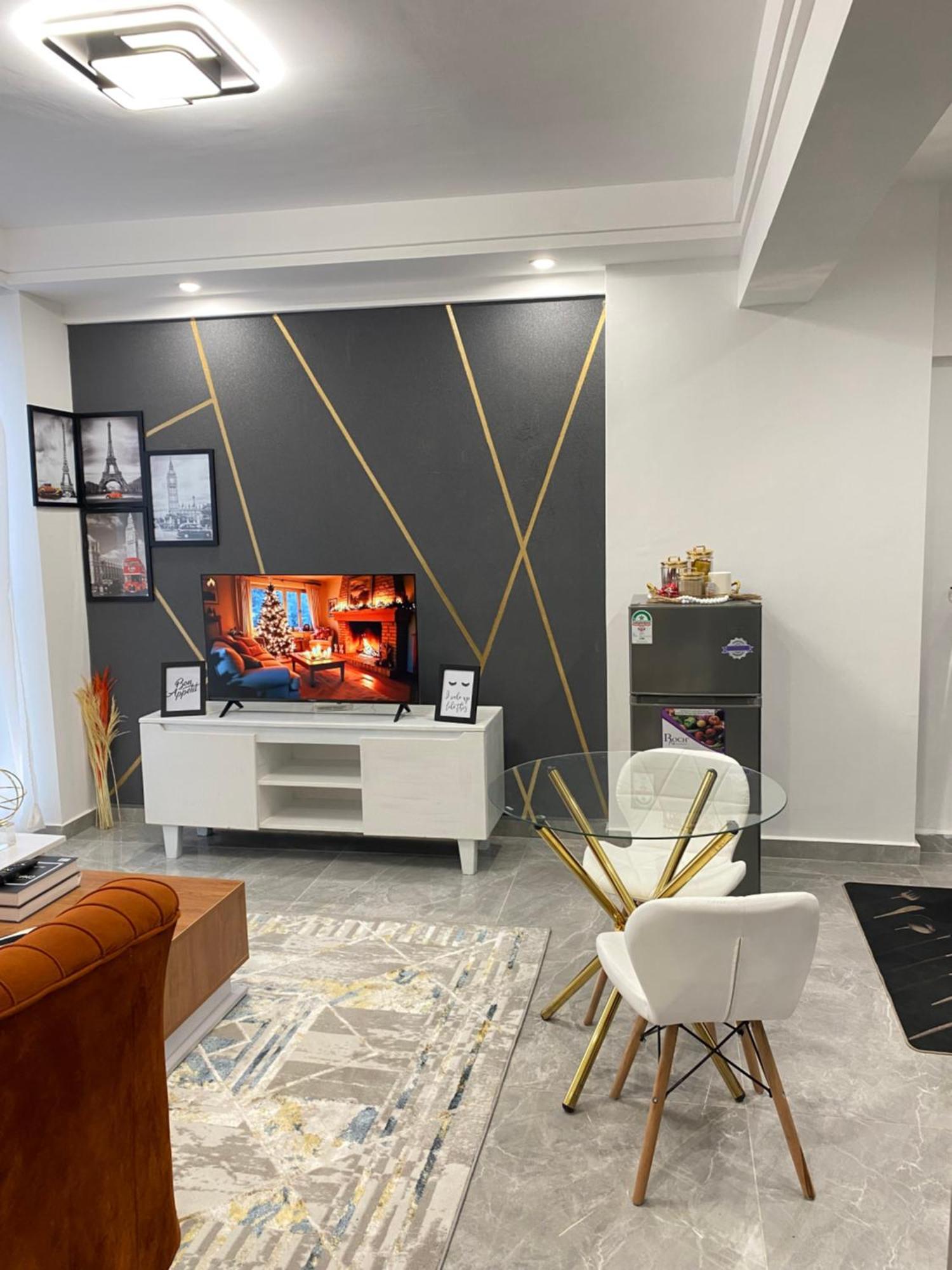Cozy 1 Bedroom In Kilimani With Gym And Fast Wi-fi Apartment Nairobi