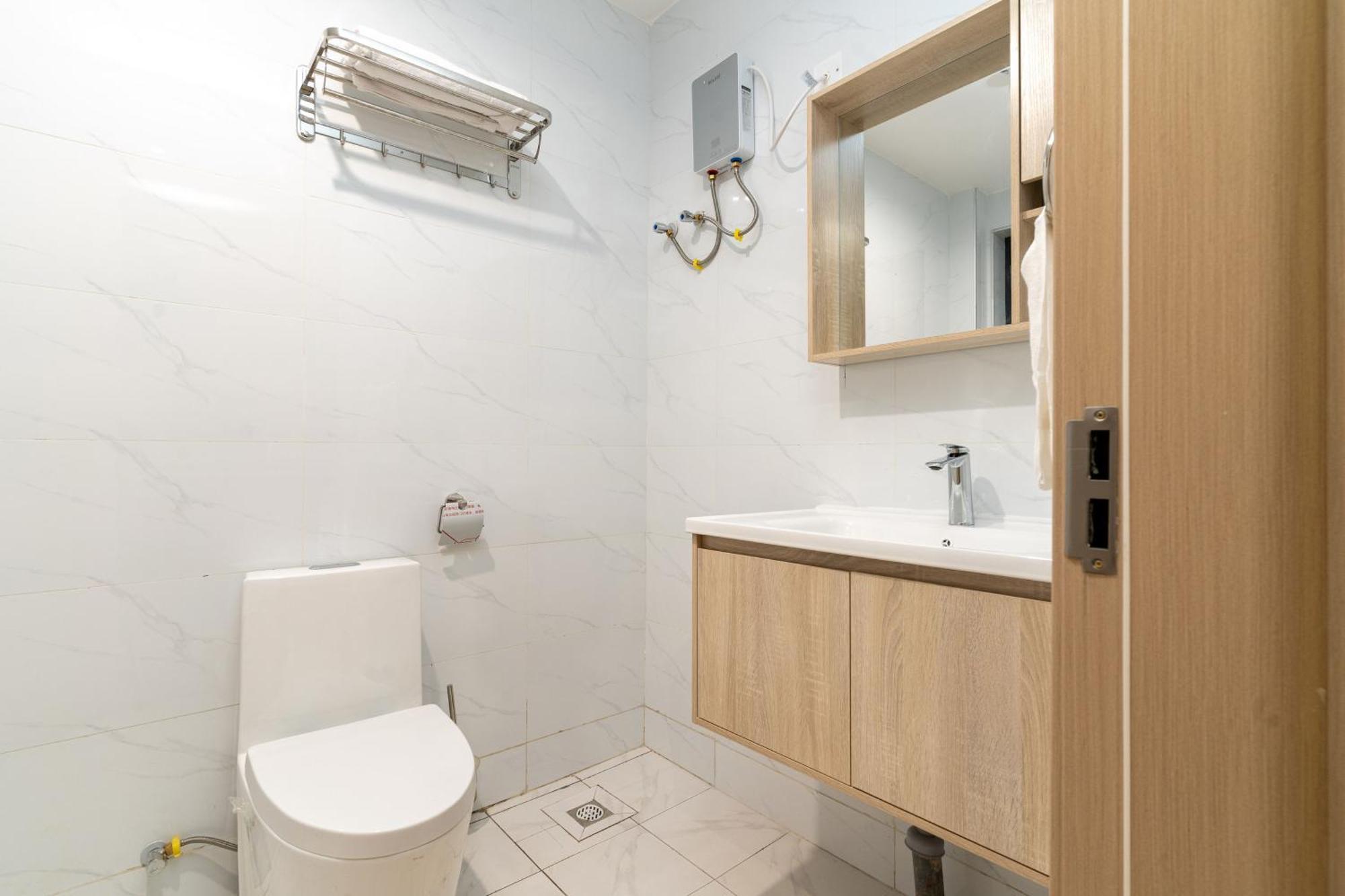 Fstar Luxury Ruaka