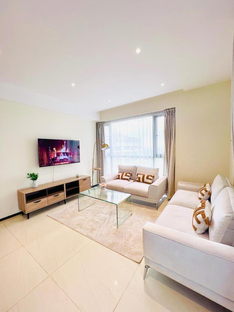 2bedroom Gtc Luxury Floor Views B12802 Apartment *