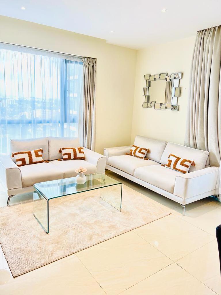 Apartment 2bedroom Gtc Luxury Floor Views B12802
