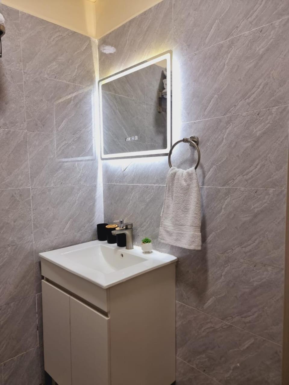 Hera Luxury In Kileleshwa Apartment Nairobi