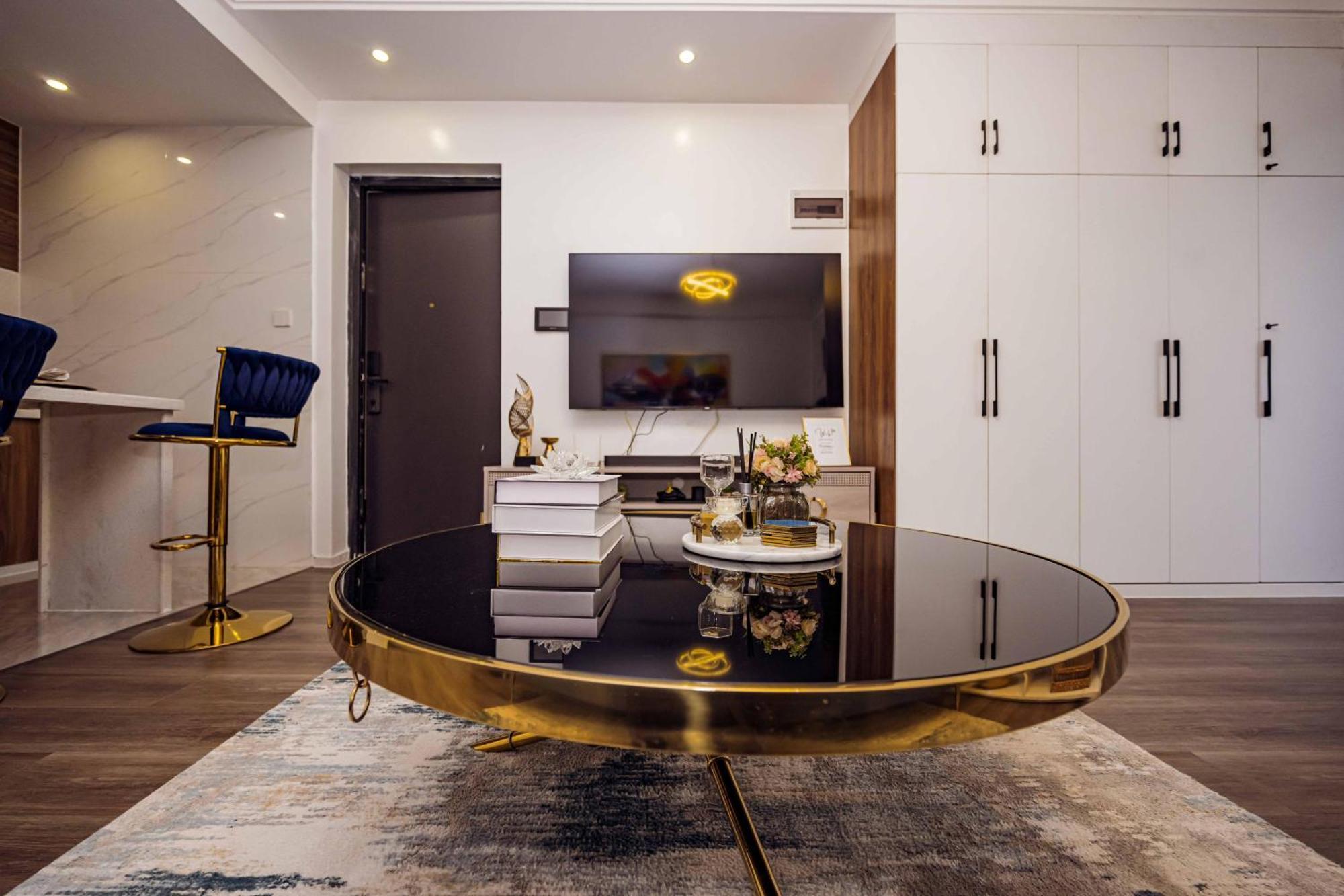 New Luxury Spacious Apartamento