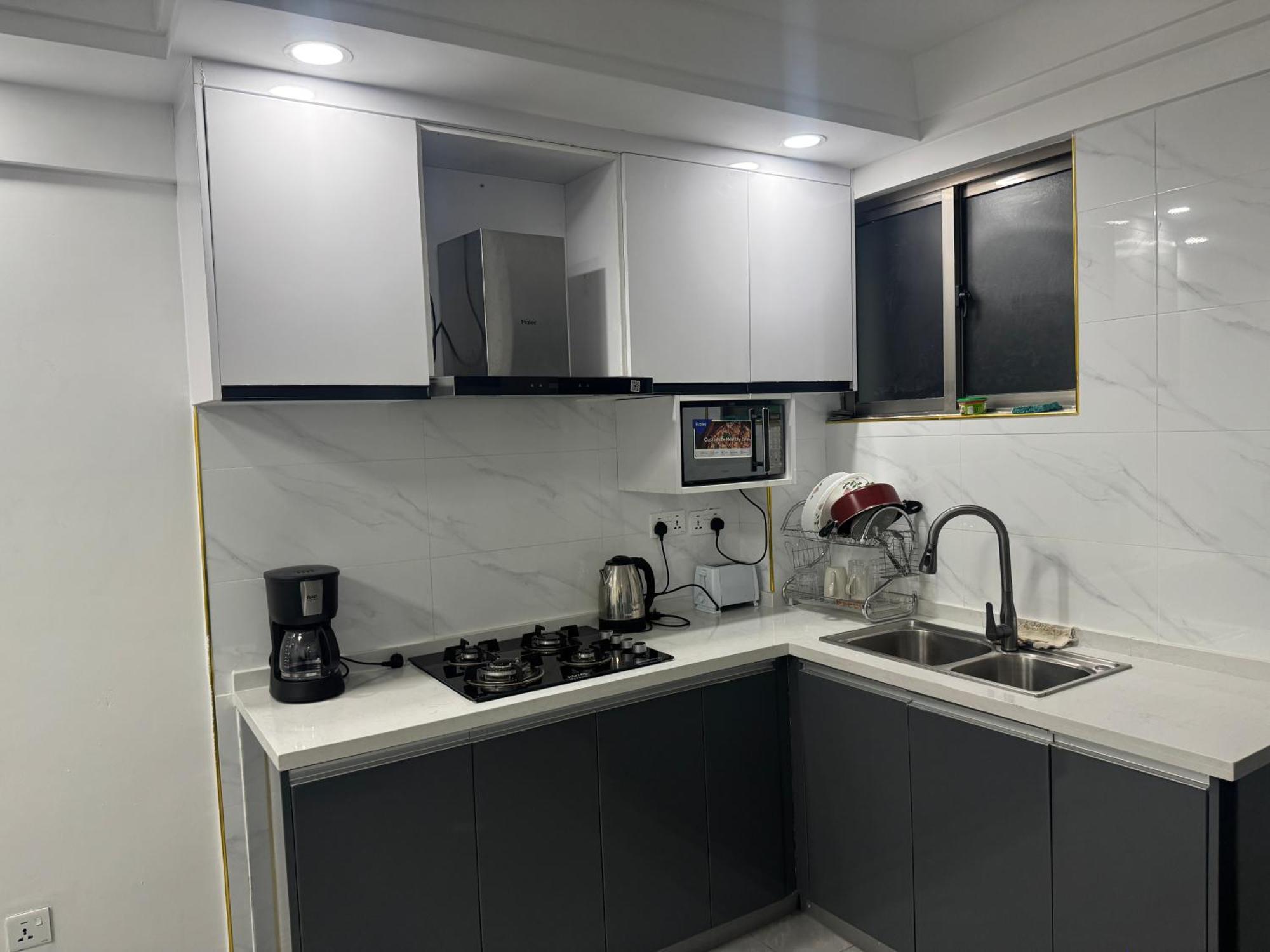 Goldpark Homes 1br Near Yaya Centre Apartment
