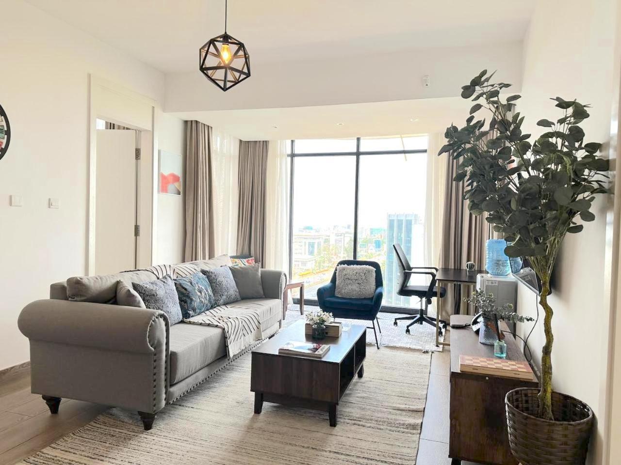 Charming And Rustic In Westlands Apartment