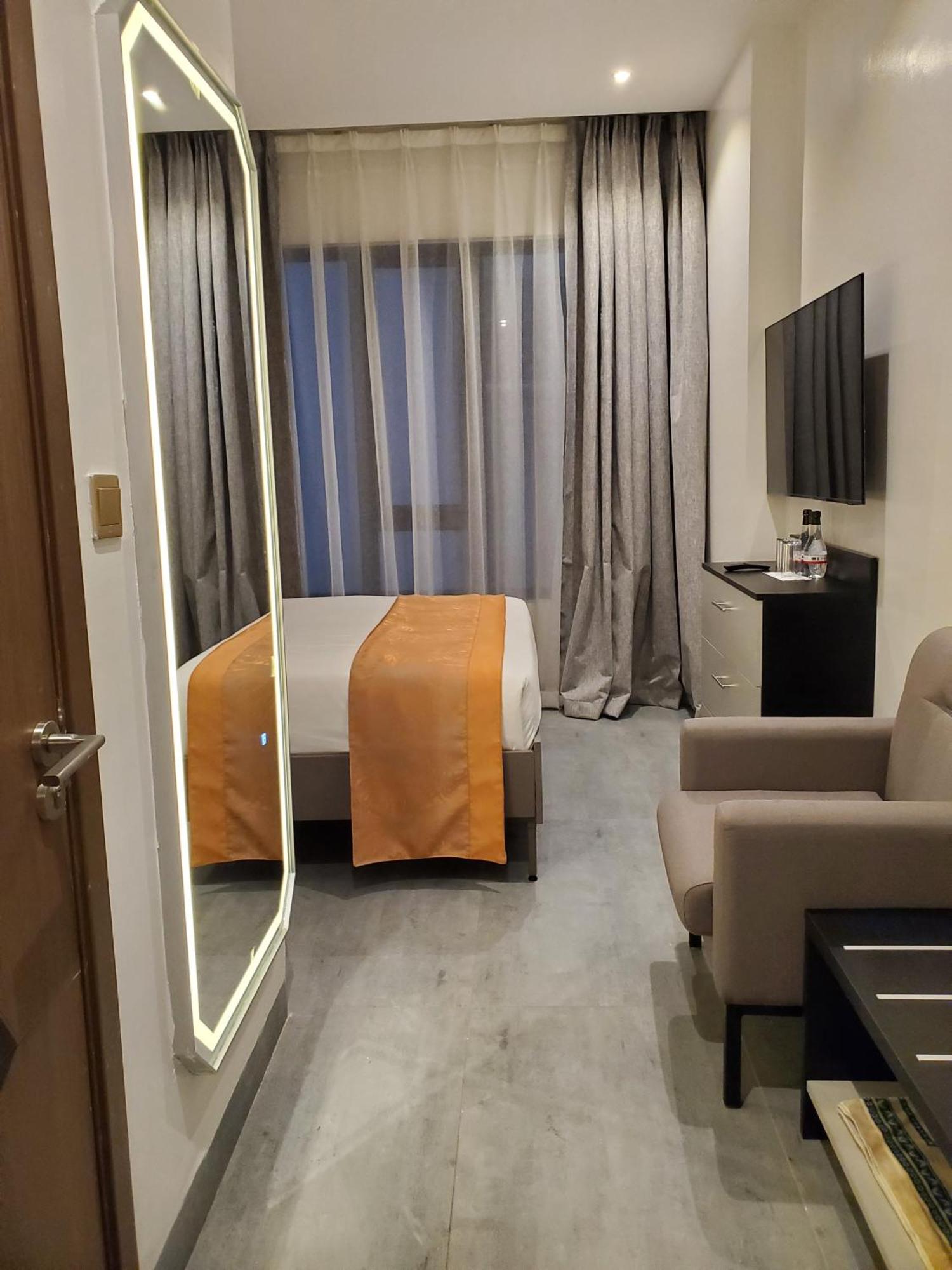 Hotel Baraka Tower 3*