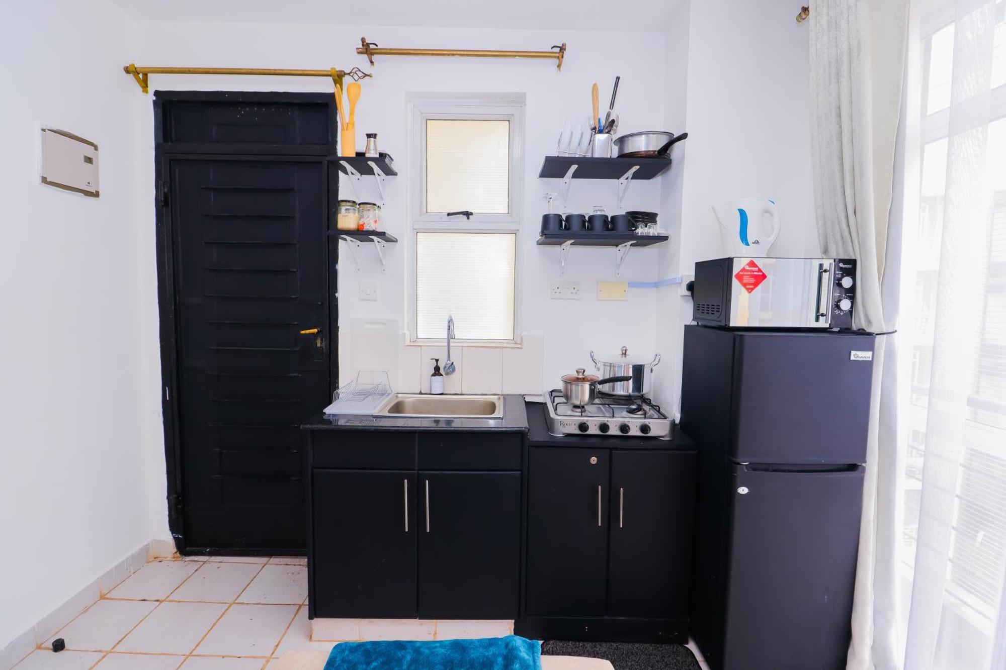 Pearl Luxury: With Netflix On Ngong Road Bed & Breakfast Nairobi