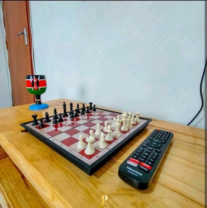 2 Bedroom 10 Min To Un & Us Embassy Apartment *