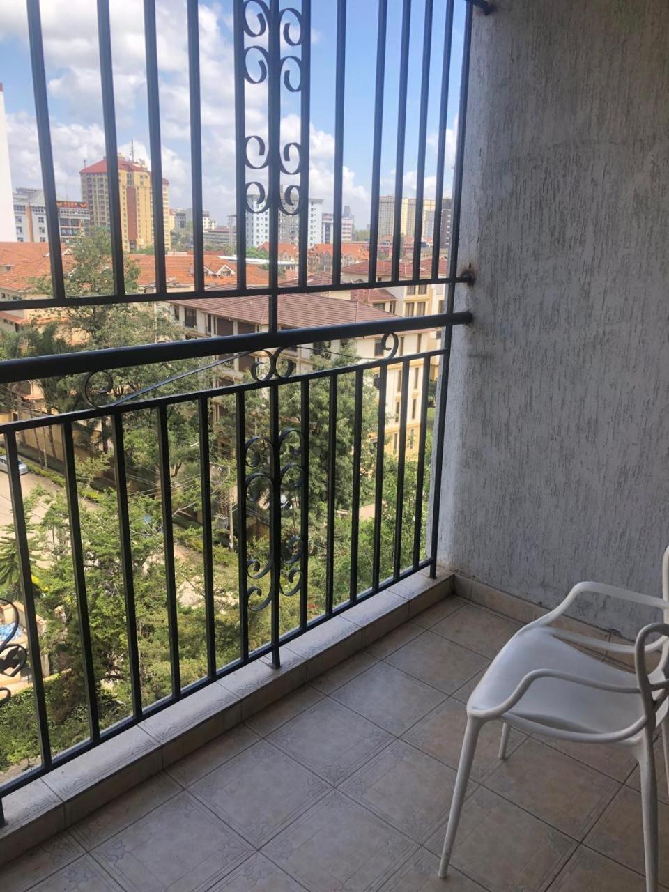 Charming 3b At Skyhorse Apartment