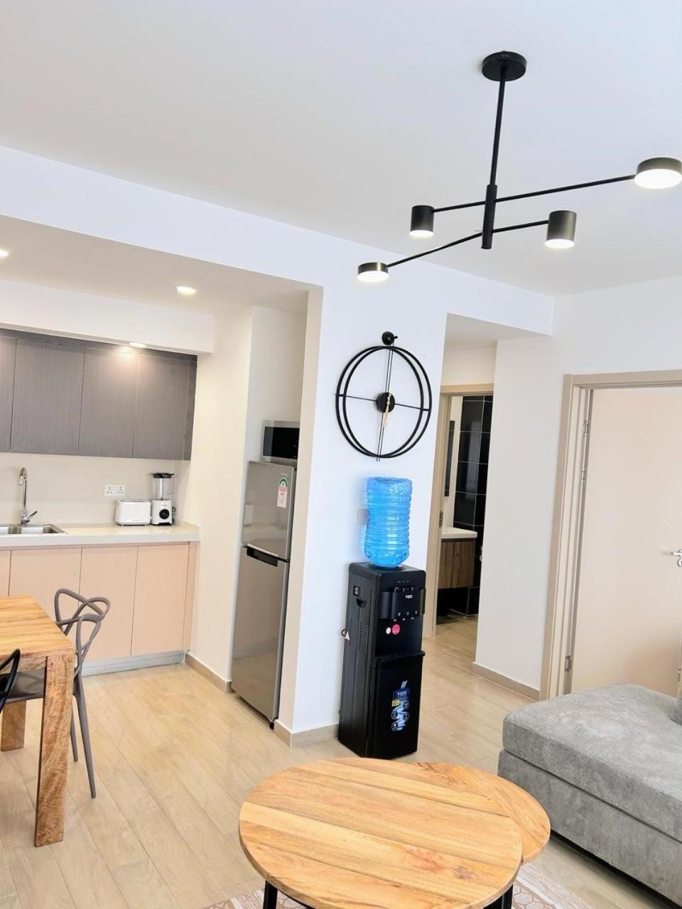 A Cozy Modern 2br In South Park South C * Nairobi