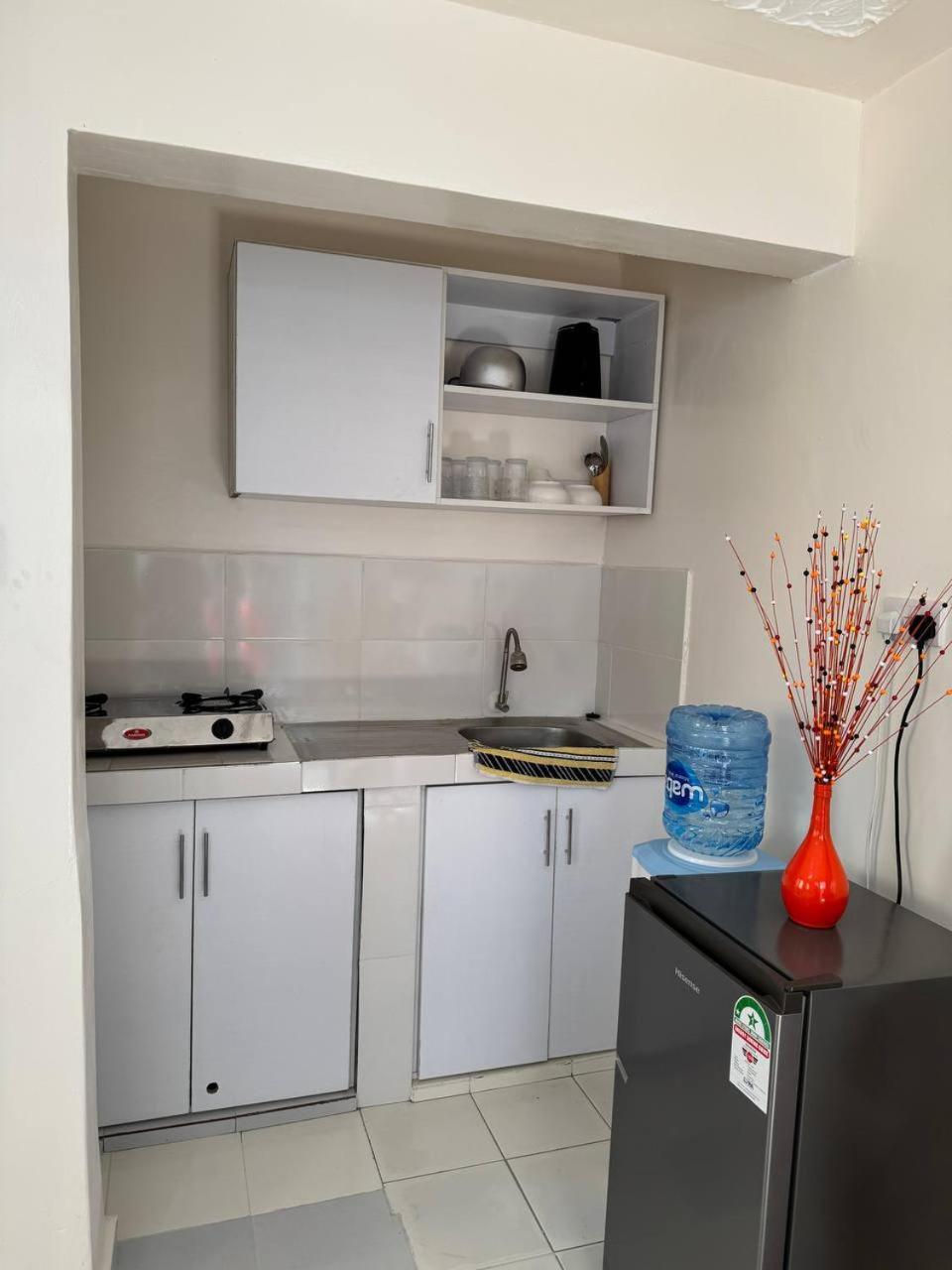 Khweza Heights- Studio Apartment