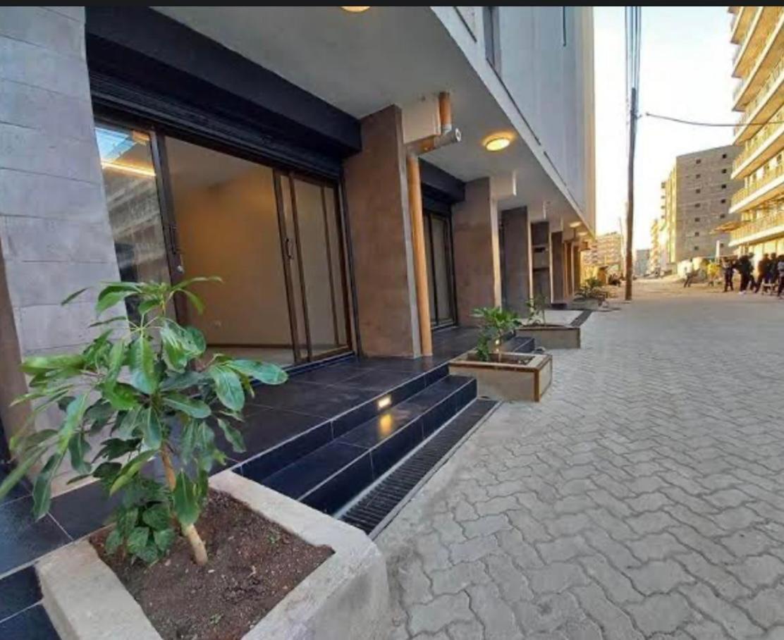 Tsavo Apartment *