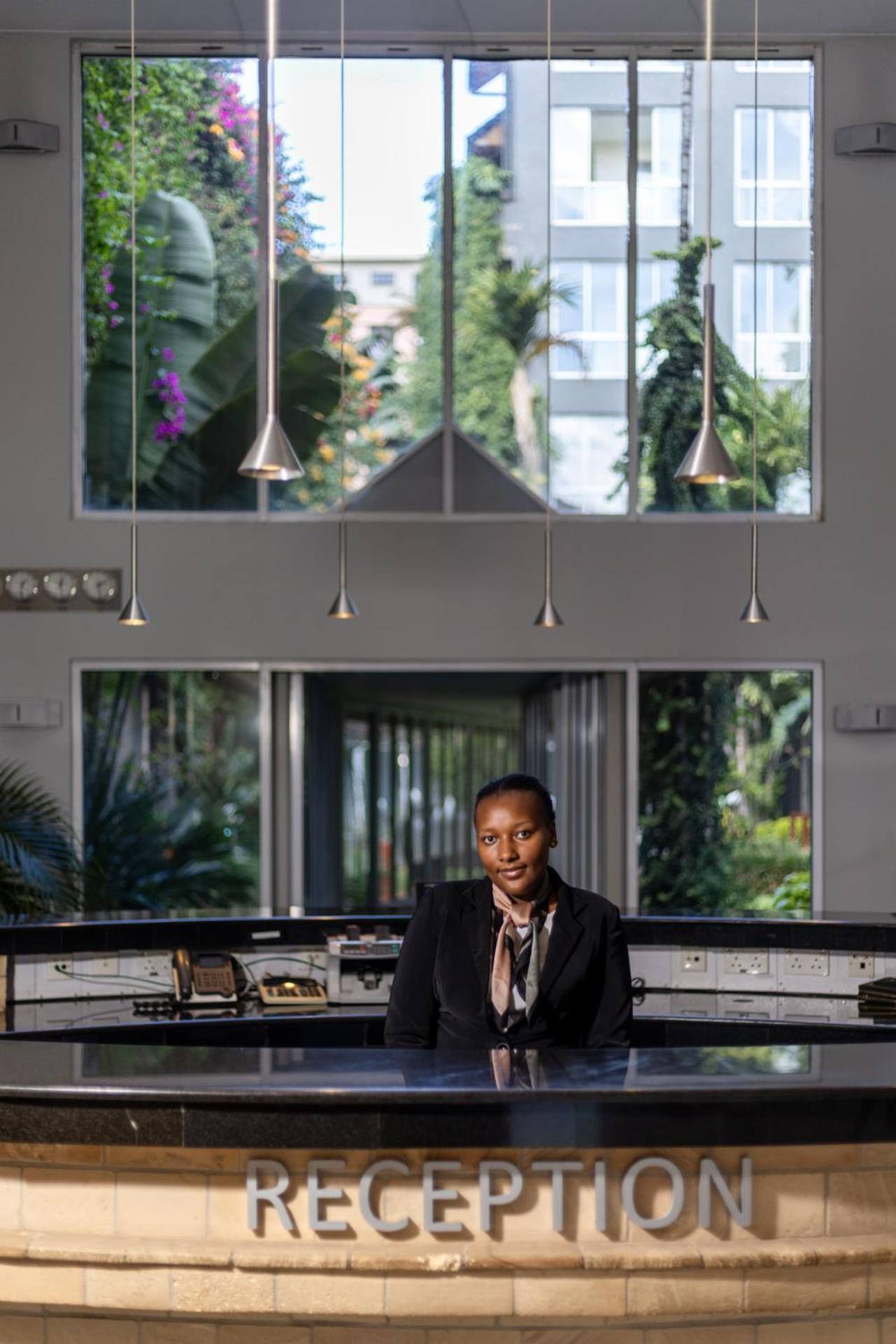 Hotel Western Upper Hill 3*