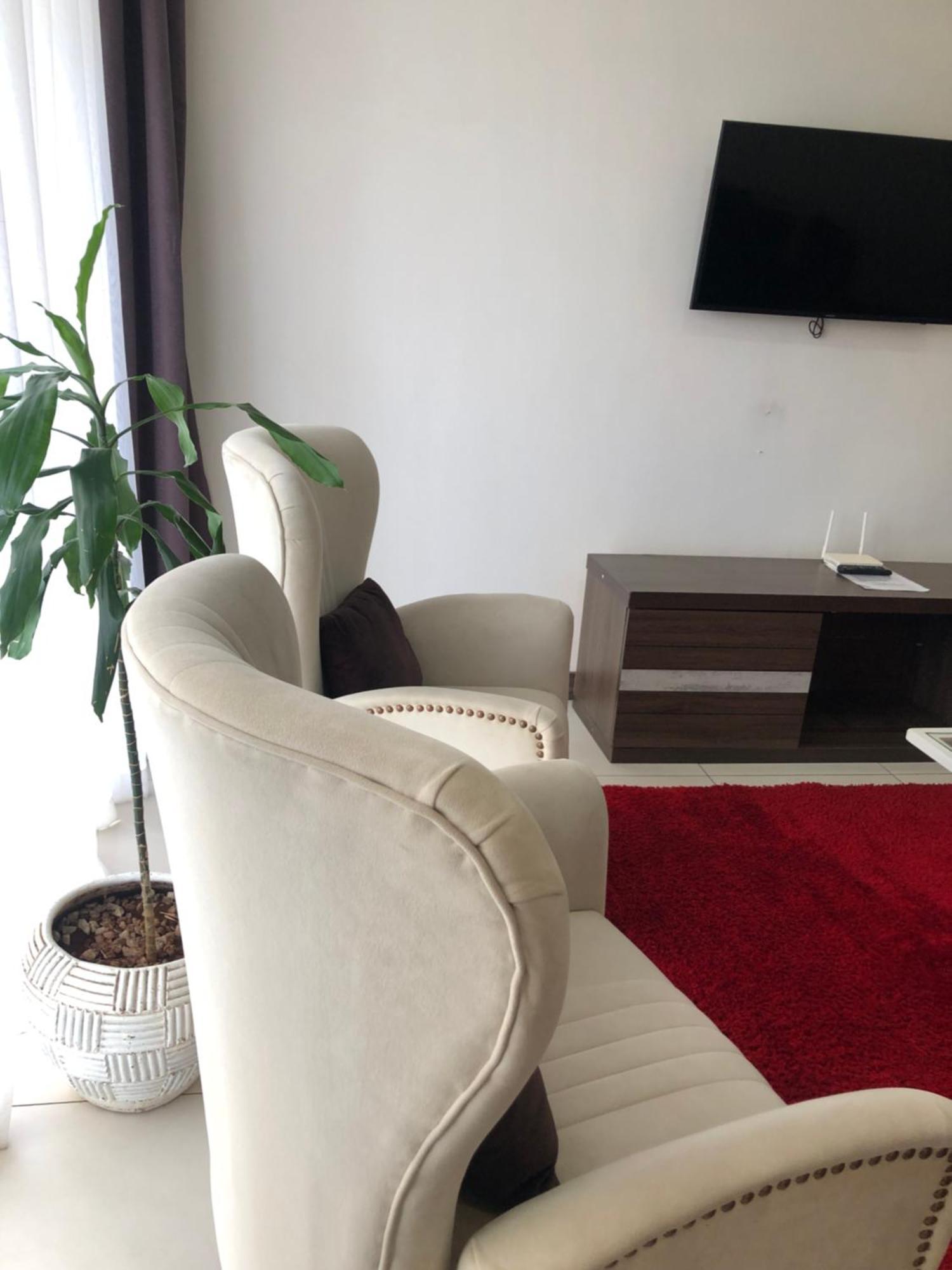 The One Bedroom In Silverstone Apartment