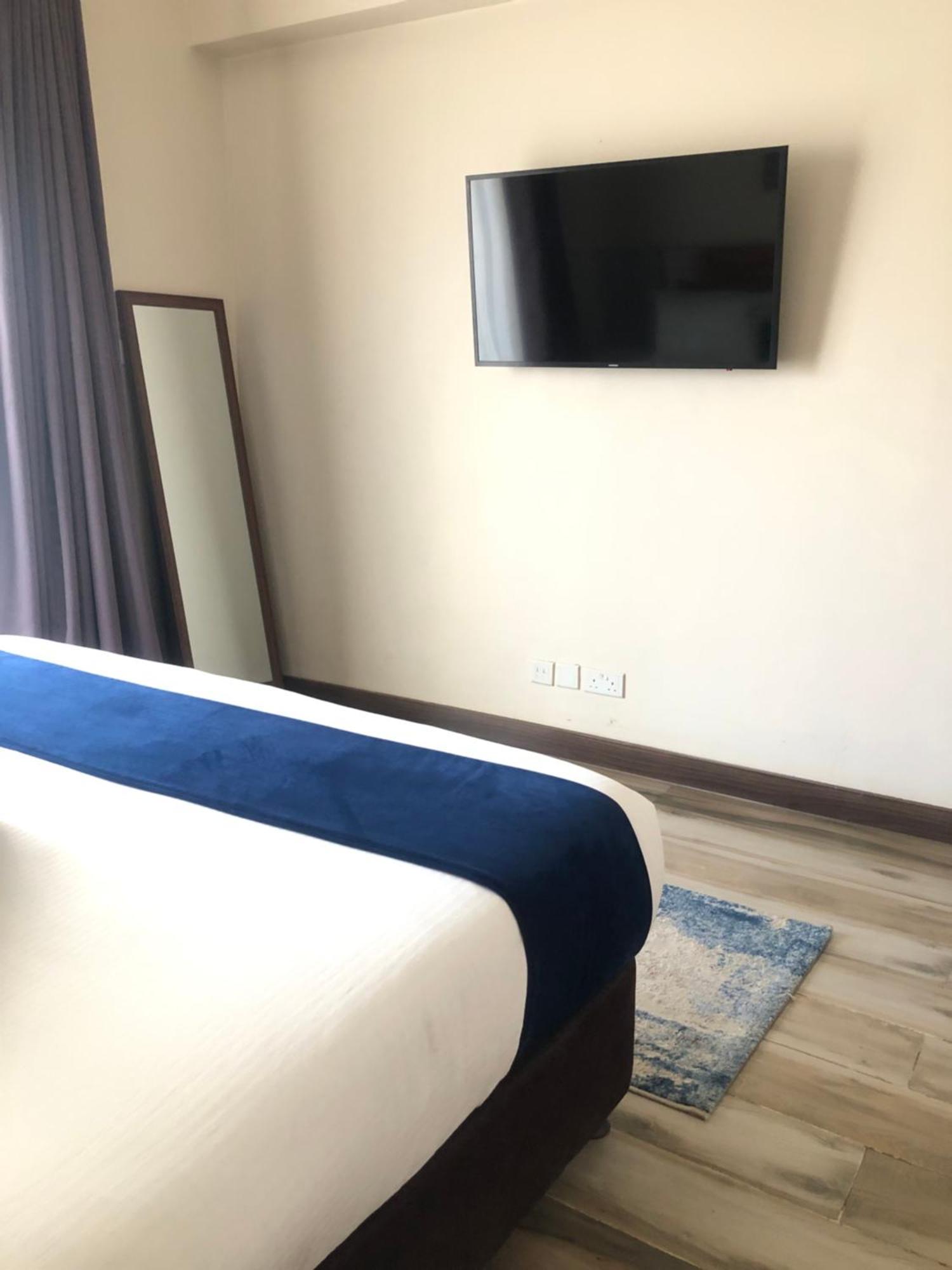 Apartment Serene One Bedroom At Silverstone *