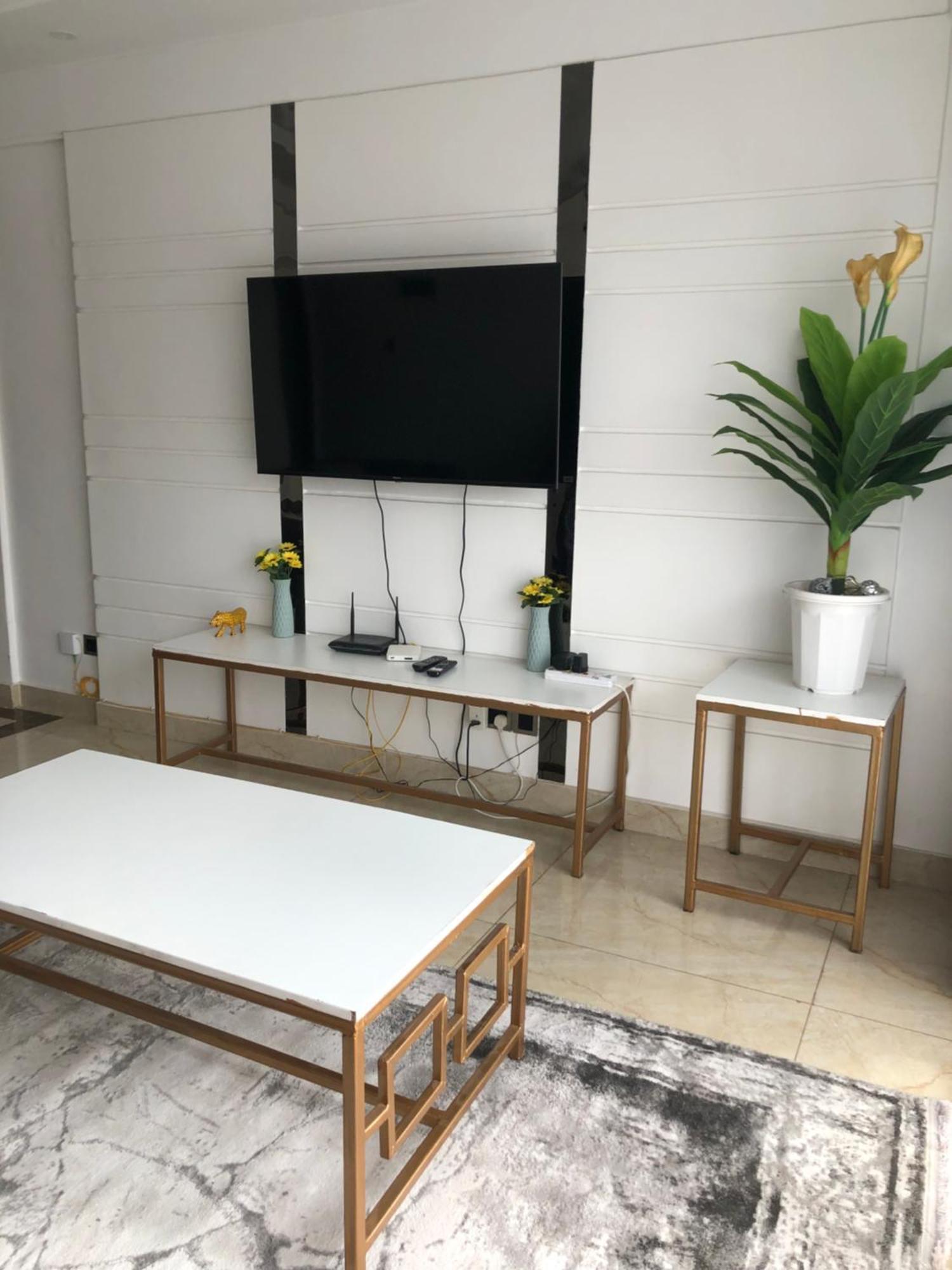 Apartment Serene Two Bedroom At Vesta Garden
