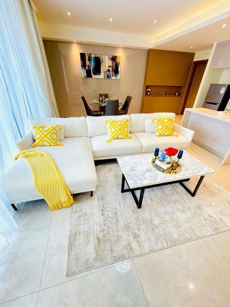 1bedroom Gtc Luxury With 30th Floor Views C3006 *