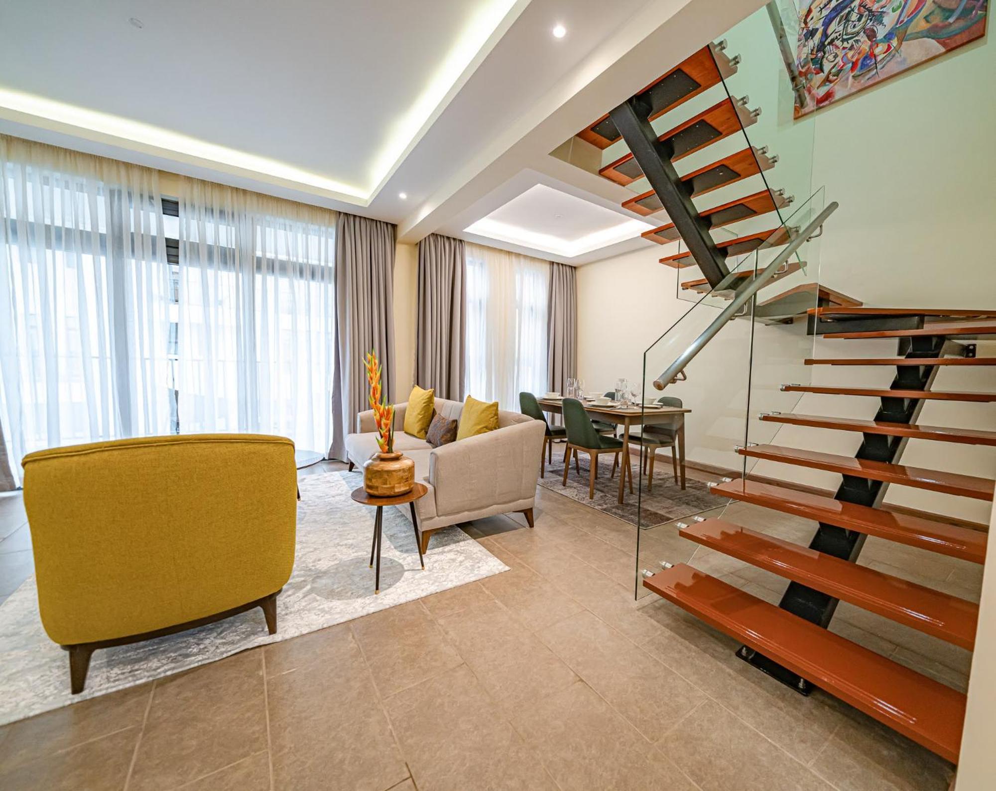 Elsie Ridge By Trianum Apartment