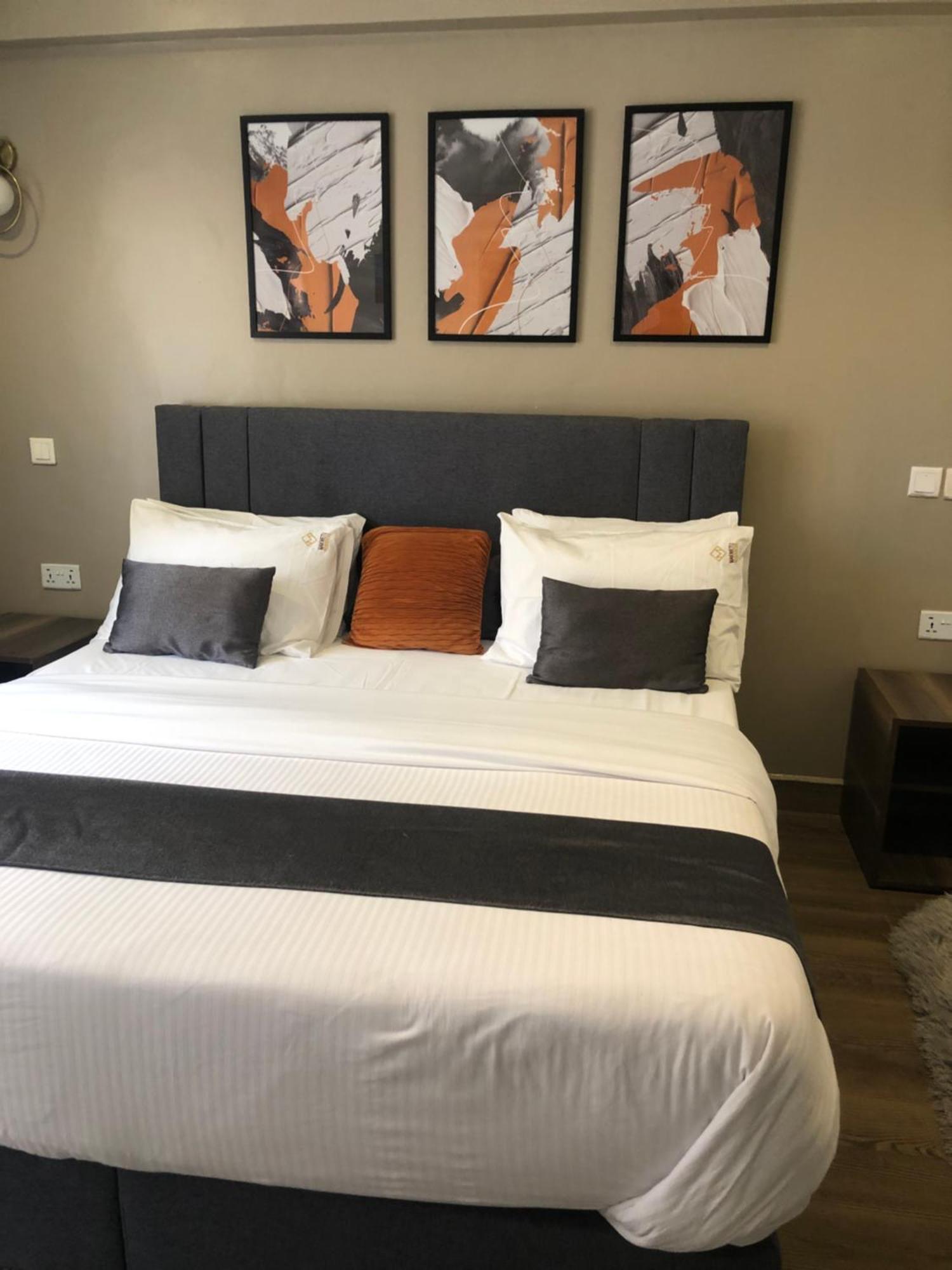 Apartment Charming One Bedroom At Wellivia