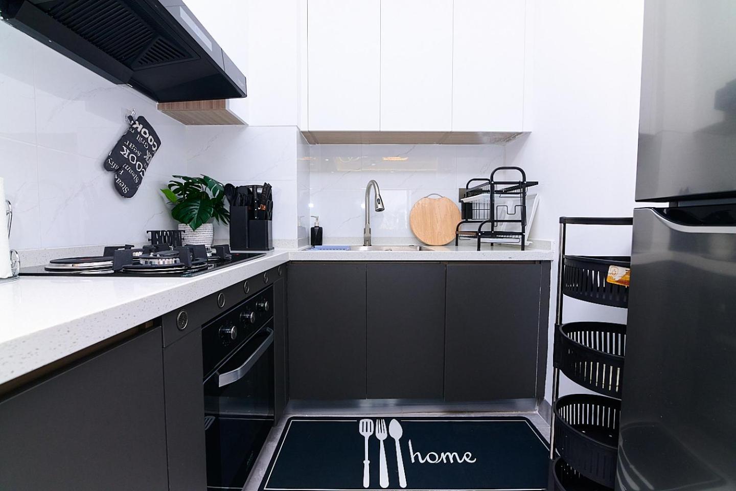 Apartment Luxury Modern With A Pool And Gym In Kilimani *