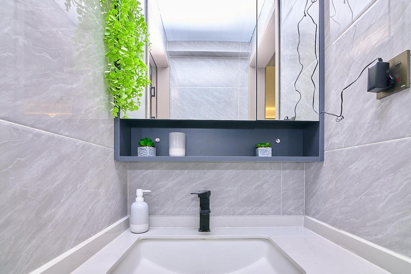 Luxury Modern With A Pool And Gym In Kilimani Nairobi