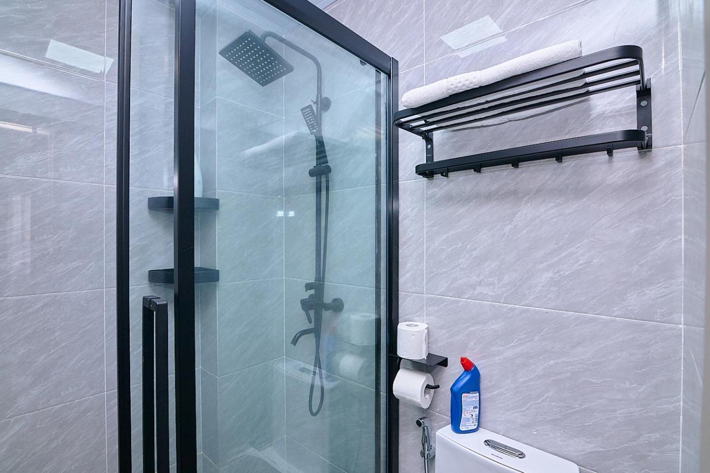 Luxury Modern With A Pool And Gym In Kilimani