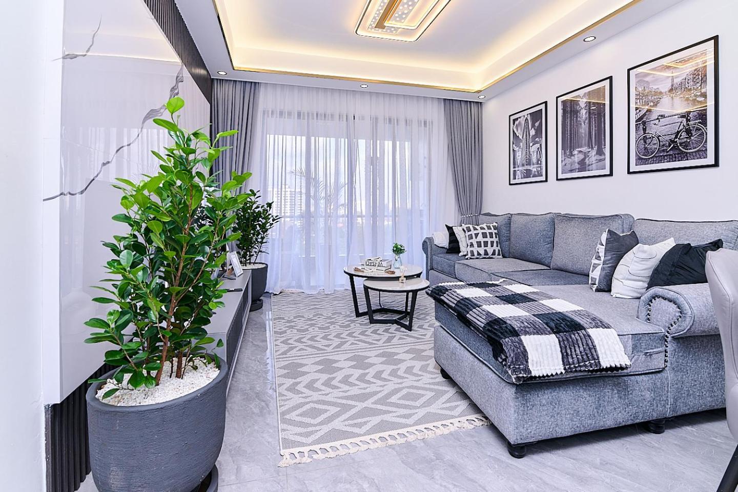 Apartment Luxury Modern With A Pool And Gym In Kilimani Nairobi