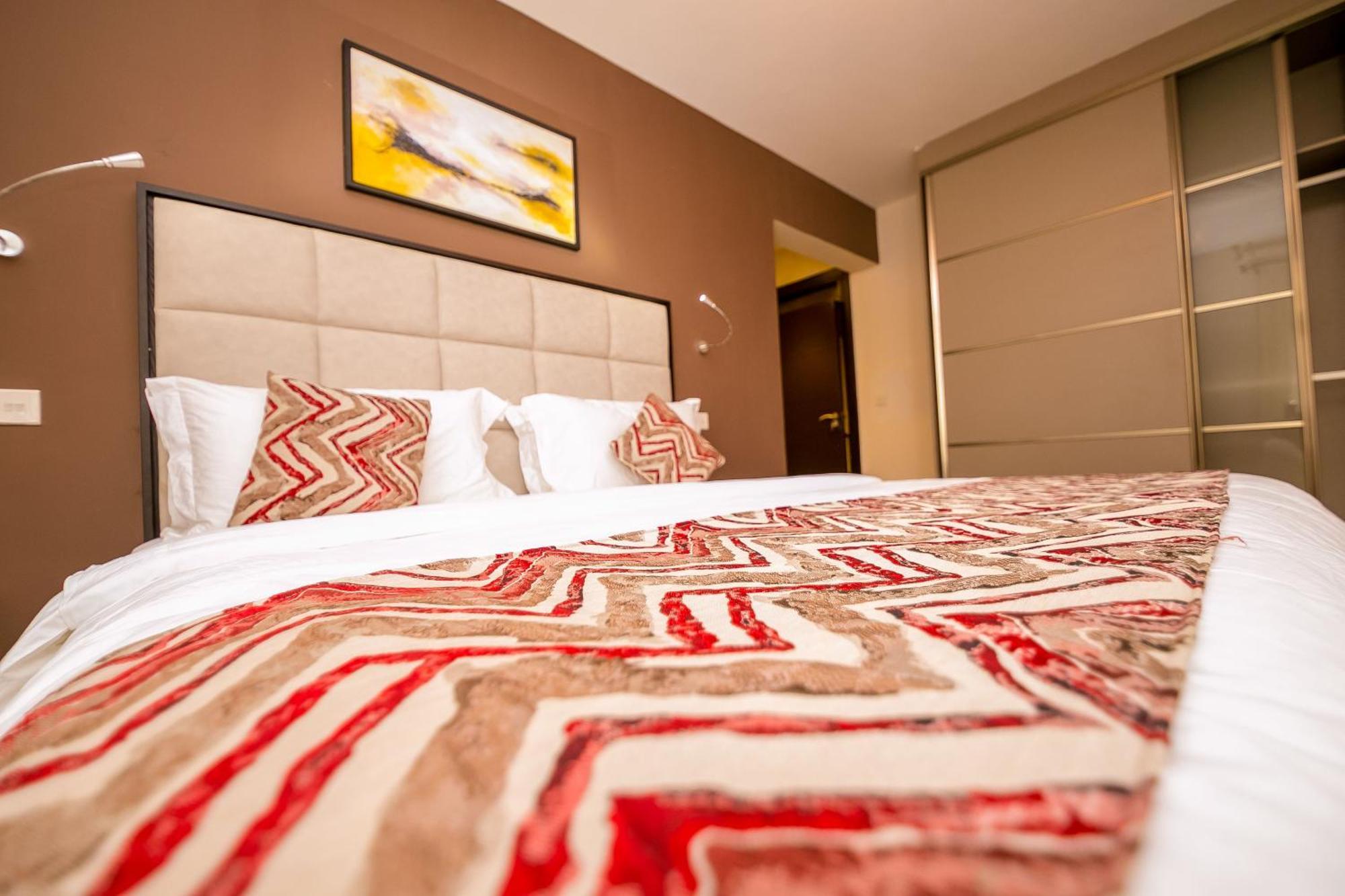 Greenpath Apartment *