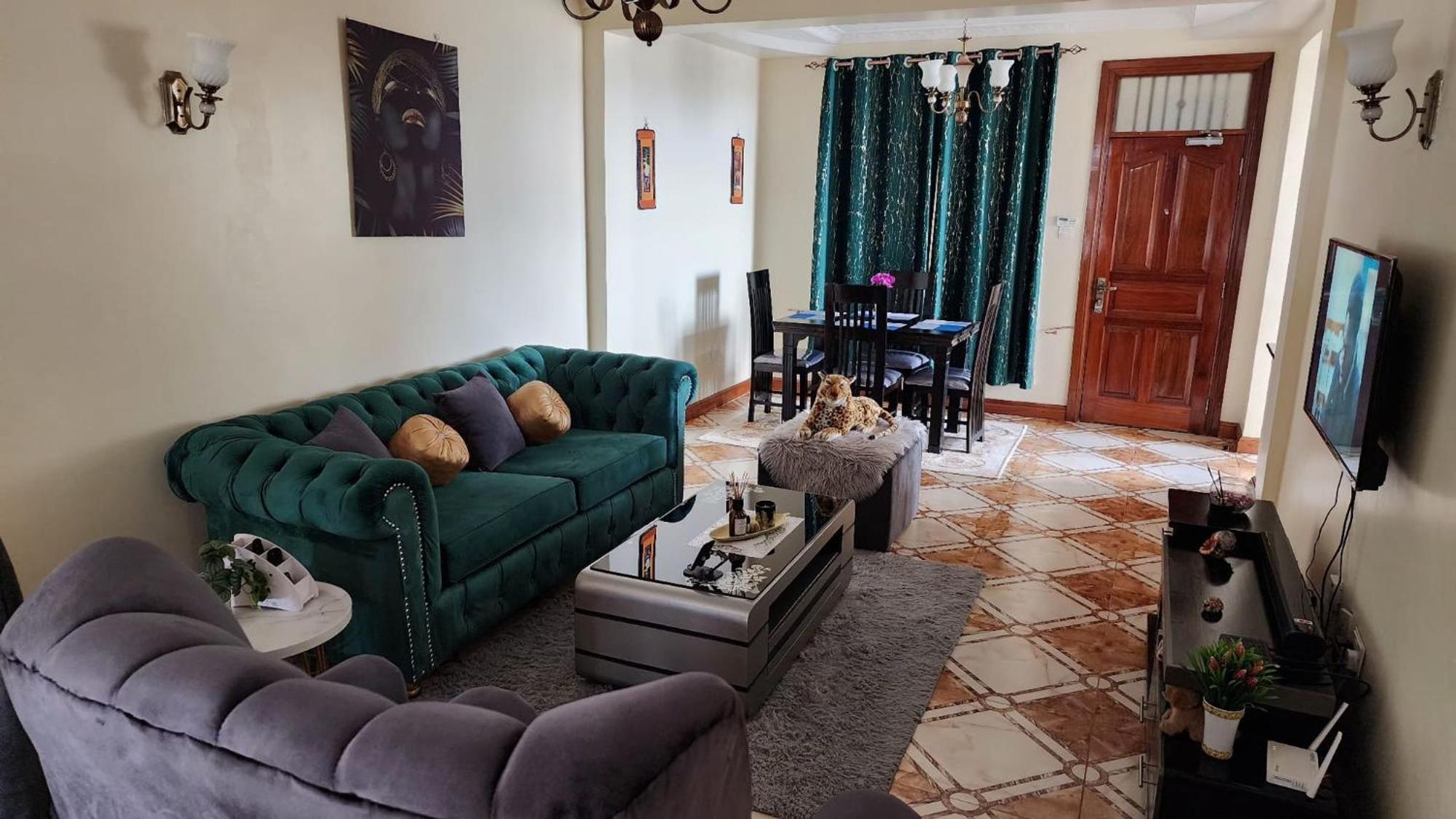Apartment Spacious 2br Great Location *