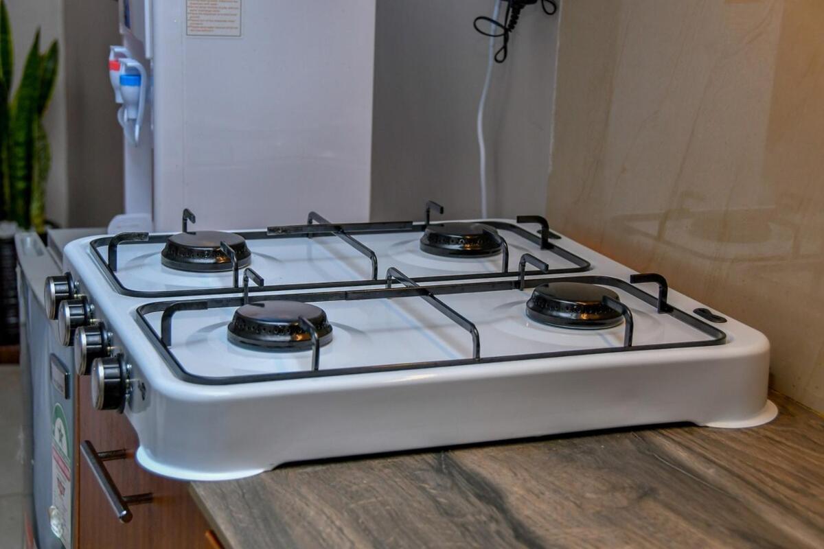 Apartment Stylish With Rooftop Pool In Nairobi-jojo Homes