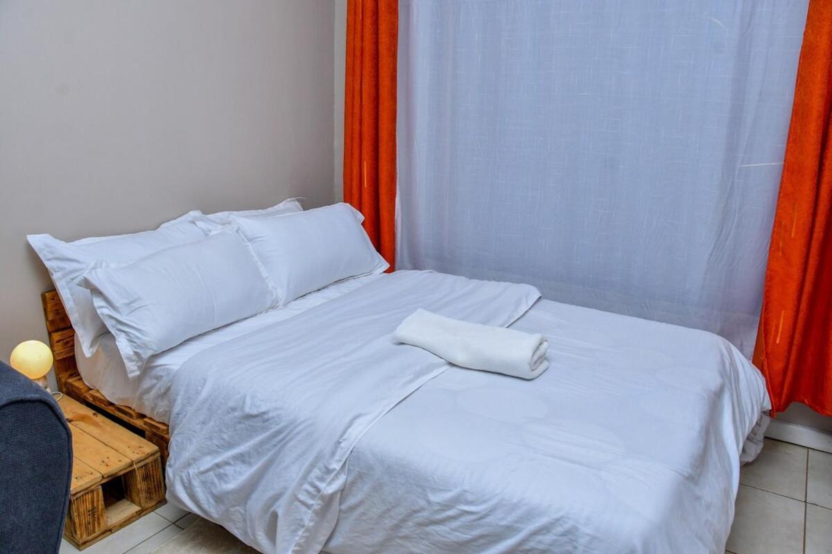 Apartment Stylish With Rooftop Pool In Nairobi-jojo Homes *