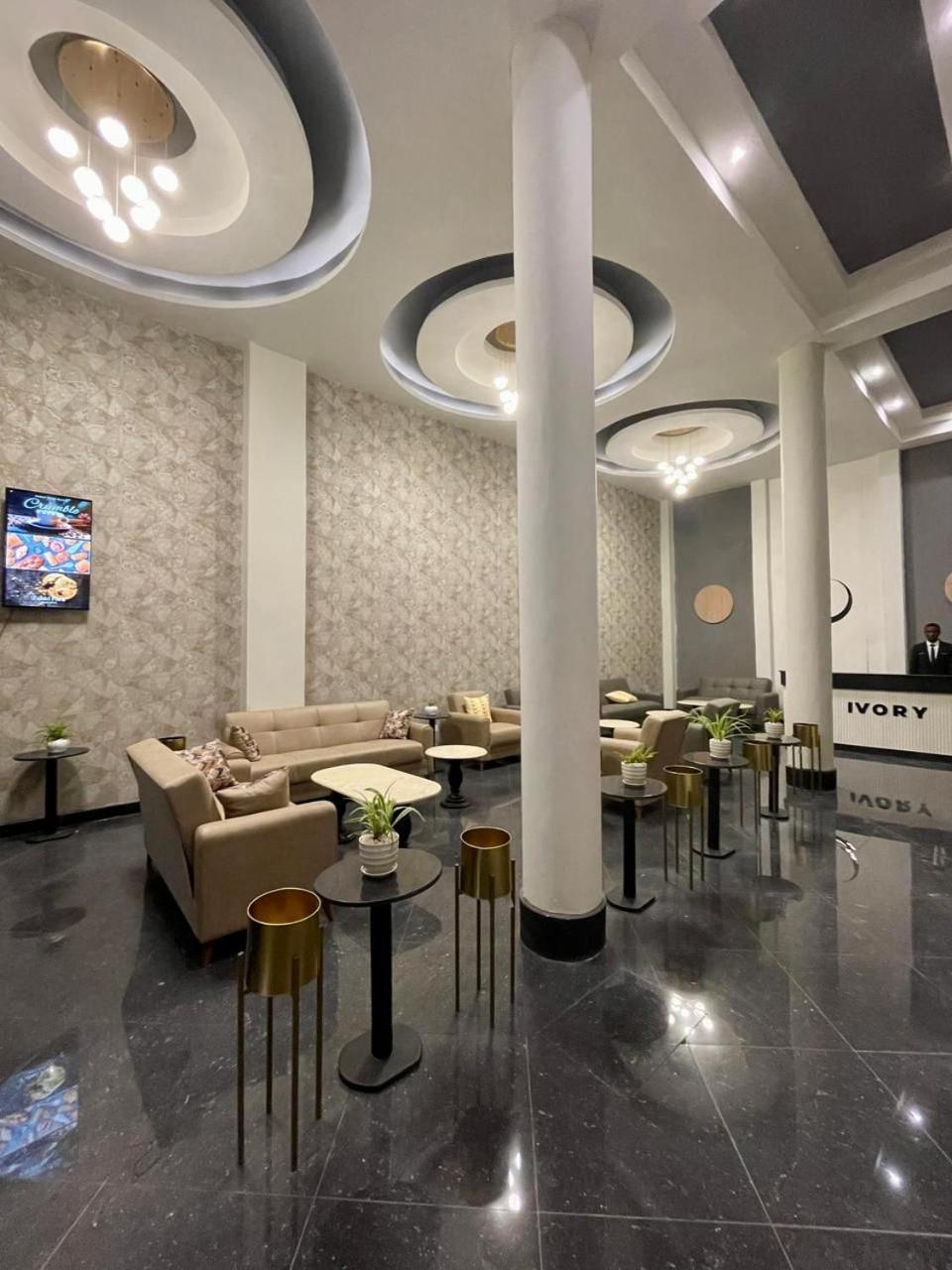 Hotel The Ivory