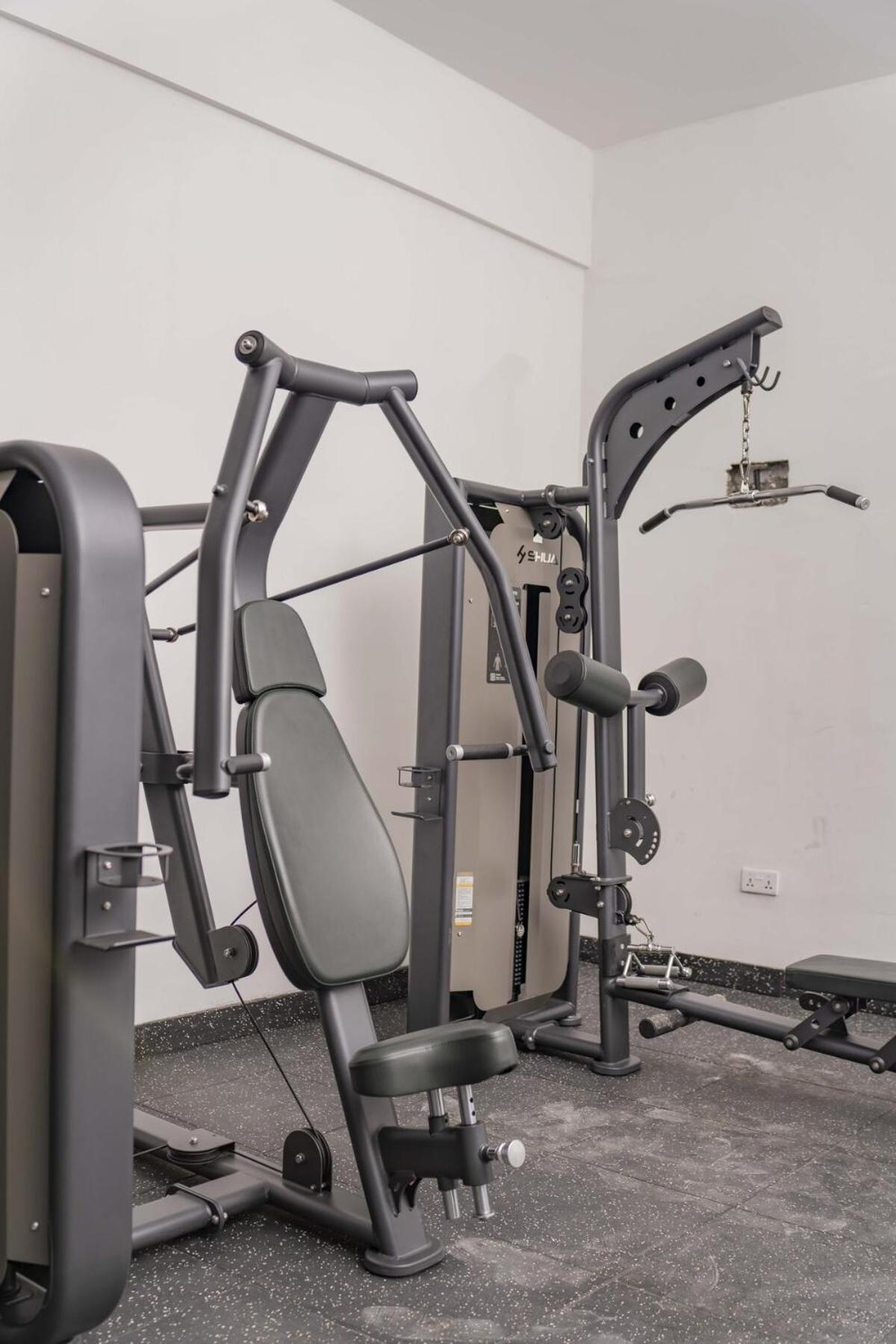 Riverside Heaven With Gym, Views Apartment *