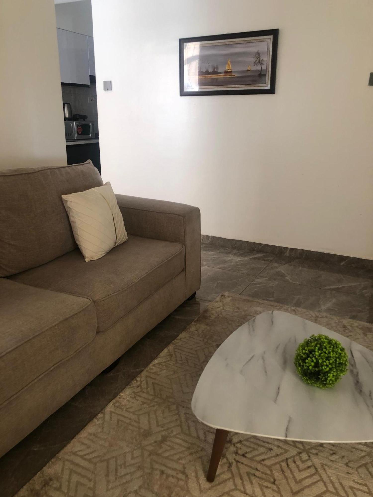 Exquisite 1b At Heartland Homes *