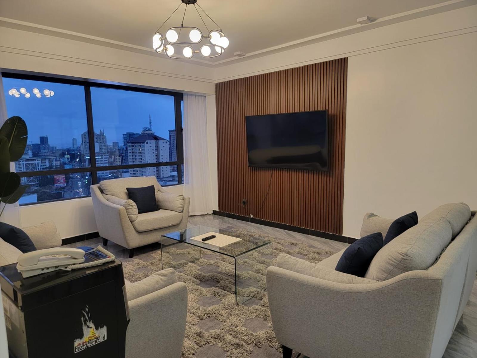 Apartment Elegant Classy With Swimming Pool ,fully Equipped Gym ,child Play Area And Close Proximity To Shopping Malls And Great Breathtaking Views